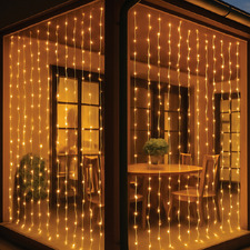 800 Xyra Twinkle LED Curtain Lights