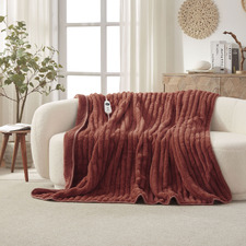 Chunky Faux Fur Heated Throw