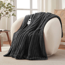 Chunky Faux Fur Heated Throw