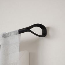 Loop Extendable Curtain Rod Set