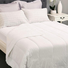 Aussie Favourite All Seasons Quilt