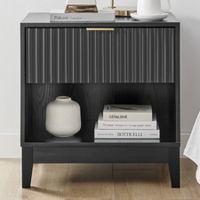 Decoris Ribbed Bedside Table