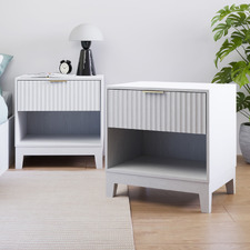 Decoris Ribbed Bedside Tables (Set of 2)