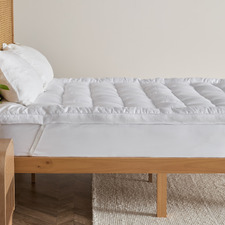 900GSM Ultrasoft Quilted Mattress Topper