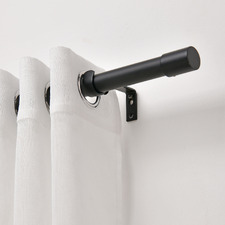 Nova Extendable Curtain Rod Set