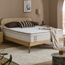 The Luxe Hybrid Mattress