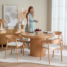 4 Seater Rio Round Dining Table & Mattia Dining Chair Set
