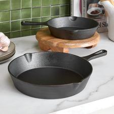 2 Piece Avondale Cast Iron Fry Pan Set