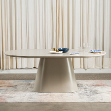 Sade Dining Table