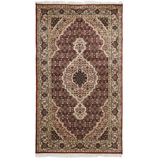 142 x 72cm Persian Hand-Knotted Wool Mahi Rug