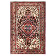 Garner Hand-Knotted Wool Persian Rug