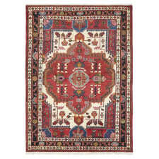 Kaya Hand-Knotted Wool Persian Rug