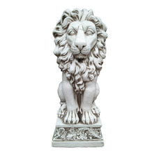 Luminael Lion Fibrestone Garden Statue