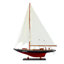 Holm Rosewood Yacht Ornament