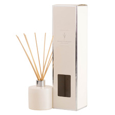 Earth and Woods Reed Diffuser