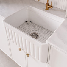 Vaucluse 608mm Single Ceramic Farmhouse Sink & Accessory Package