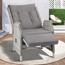 Clara Sun Lounge Chair