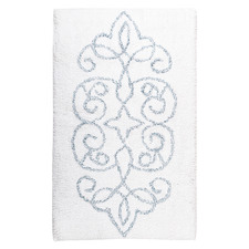 Medallion Tufted Cotton Bath Mat