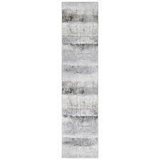 Myra Abstract Runner