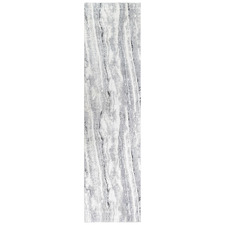 Kael Abstract Runner