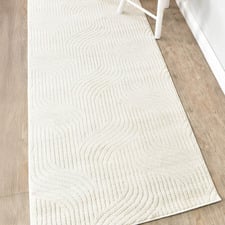 Ivory Archer Runner