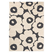 Unikko Hand-Tufted Indoor/Outdoor Rug