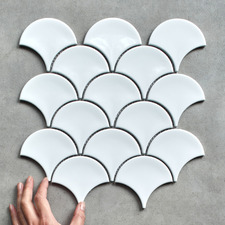 Marin Gloss Fish Scale Porcelain Mosaic Tile
