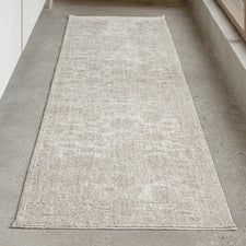 Husk Flora Runner
