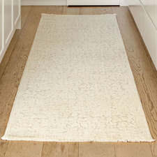 Beige Rogue Runner