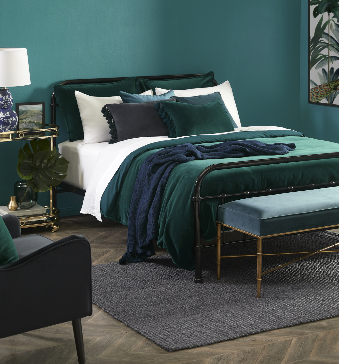 Luxe Green Bedroom photo by Temple &amp; Webster
