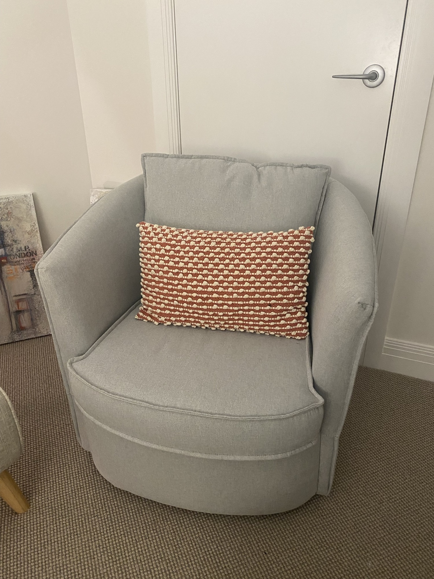 scs grey swivel chair