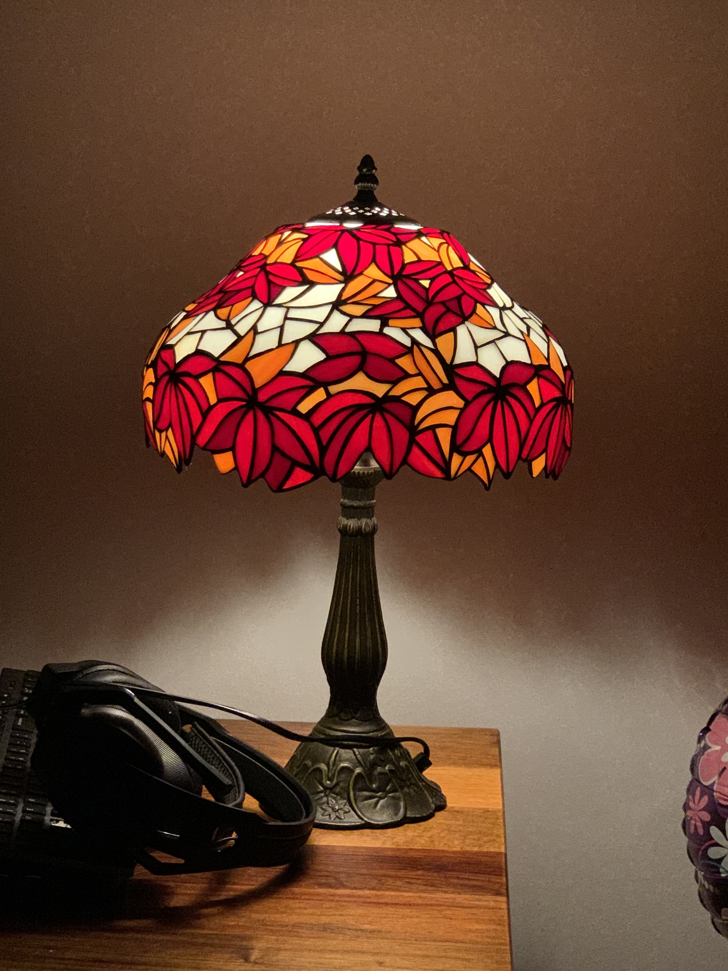 red tiffany lamp