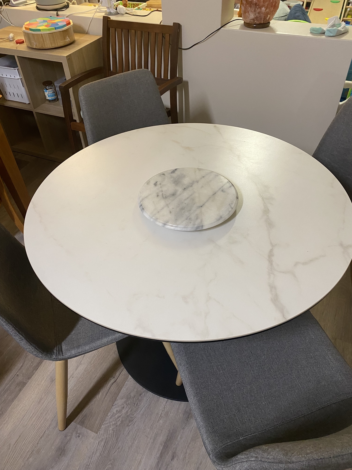 ceramic top round dining table