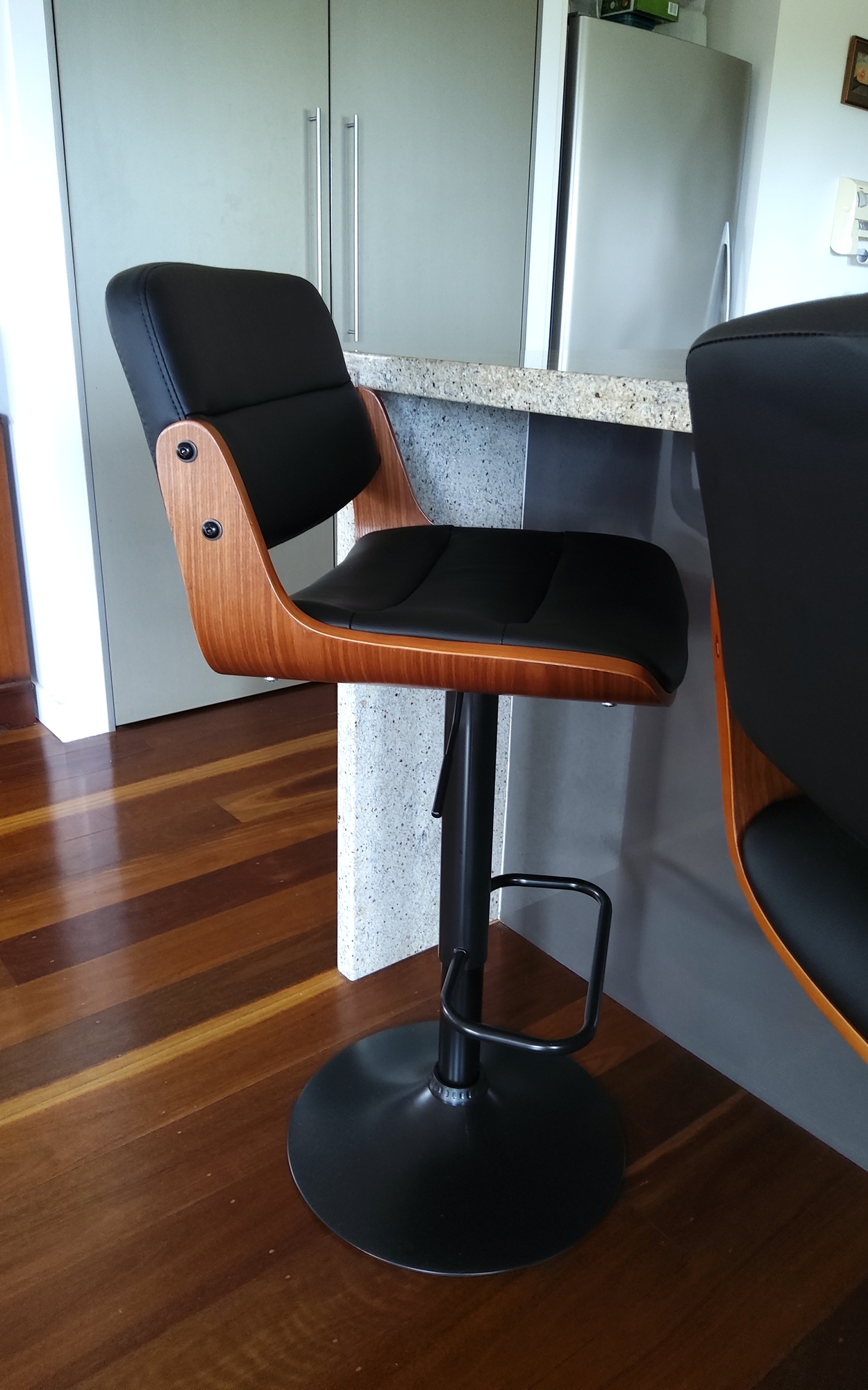 rocket mid back adjustable barstool