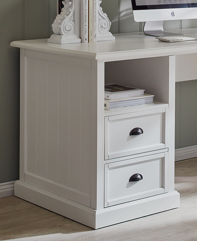 Classic vertical panelling Classic vertical panelling