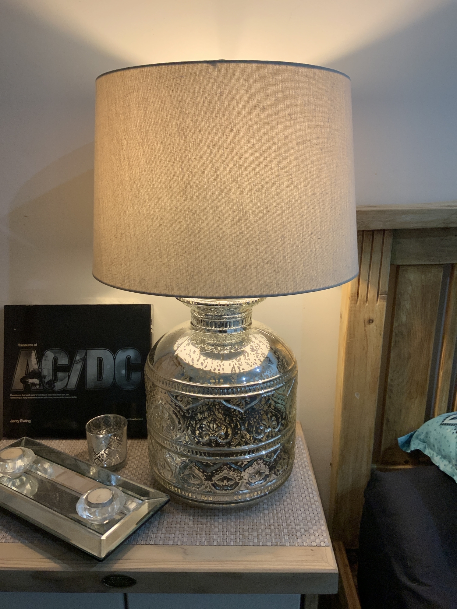 Openbaren verbrand distillatie Hyde Park Home Verona Glass Table Lamp | Temple & Webster