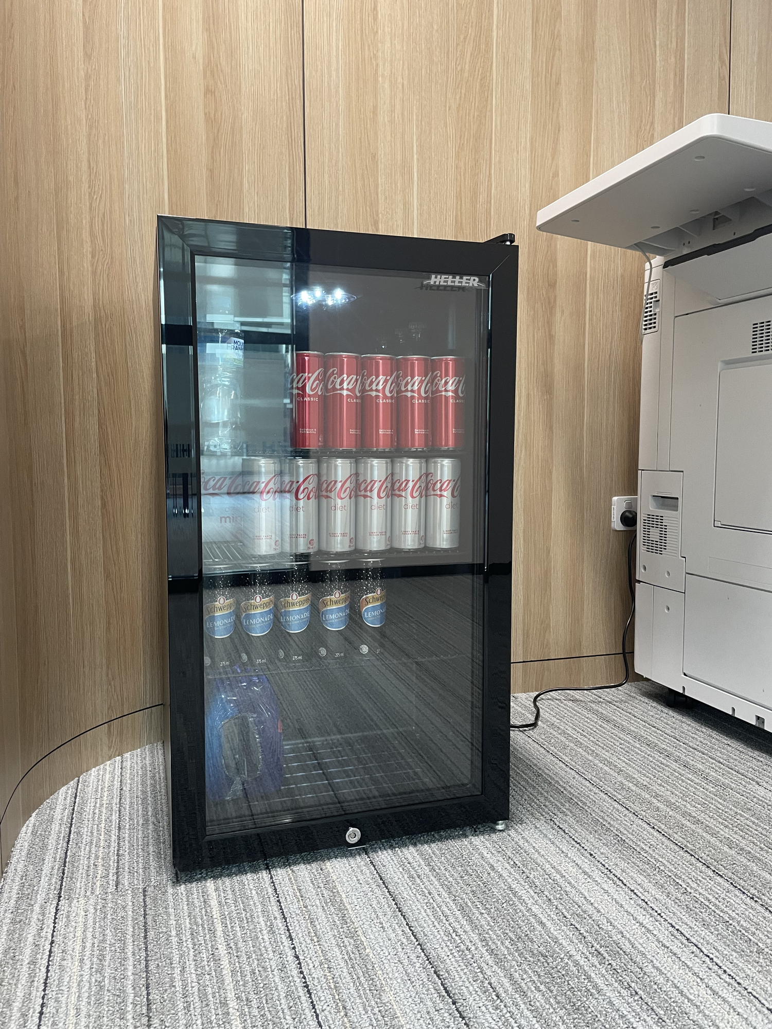 heller 98l bar fridge