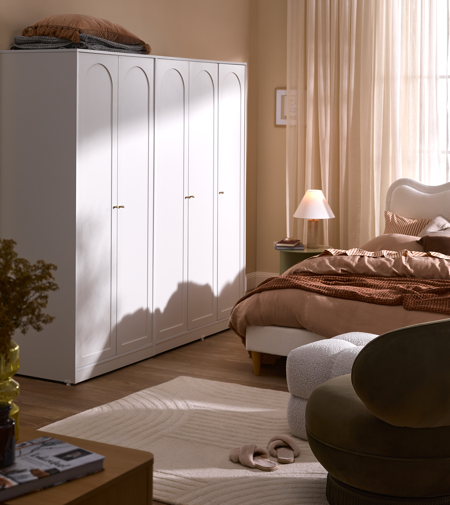 Wardrobe Wonder Bedroom photo by Temple &amp; Webster