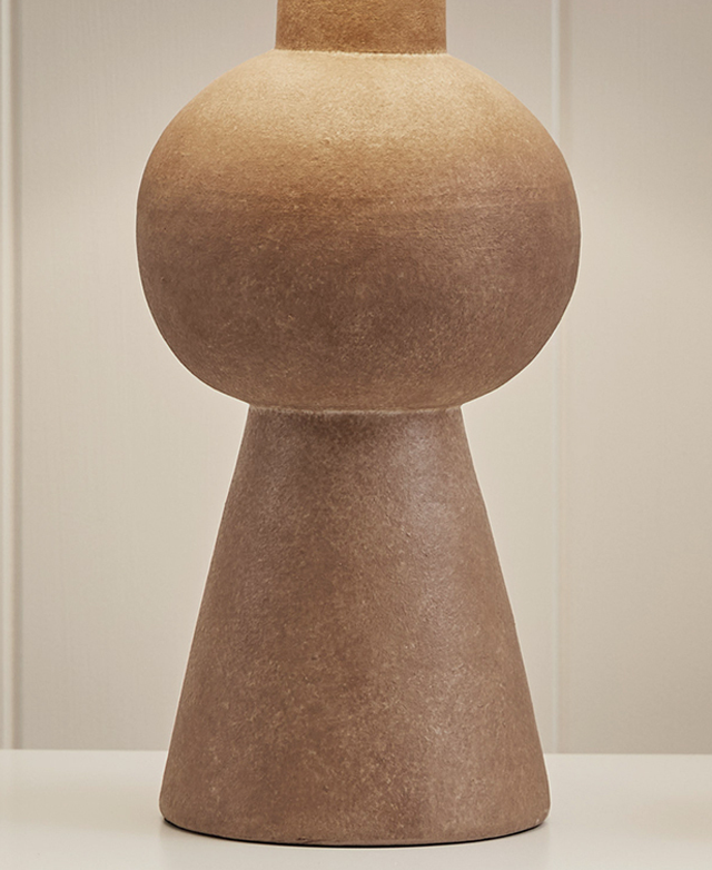 Tones of terracotta