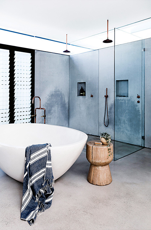 Styling &ndash; Kerrie-Ann Jones. Image &ndash; Maree Homer. 