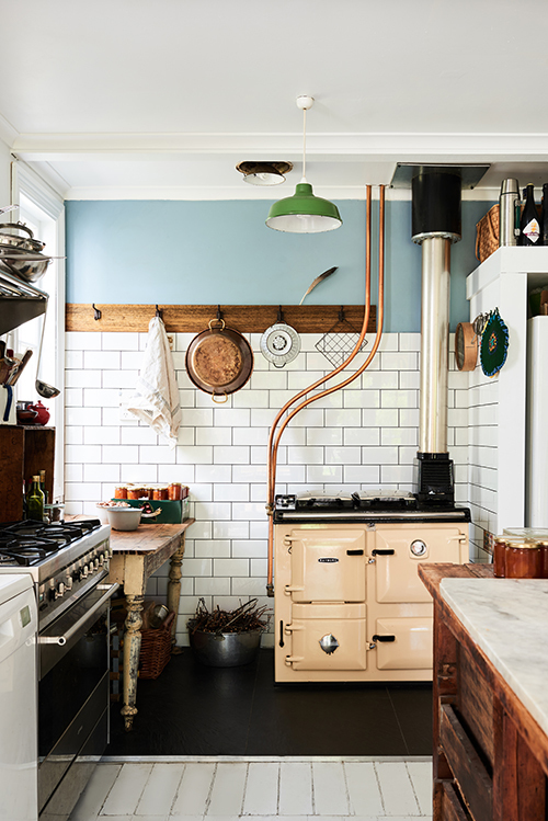 Styling &ndash; Megan Morton. Image &ndash; Brooke Holm.