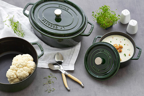 Staub cookware - Creamy cauliflower soup - Jonathan Fleming