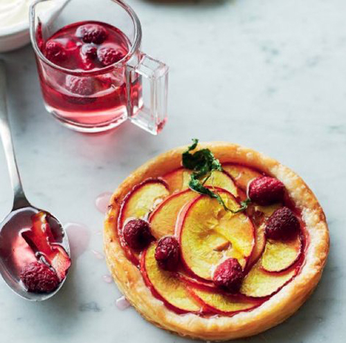 Eatlove - stonefruit puff pastry