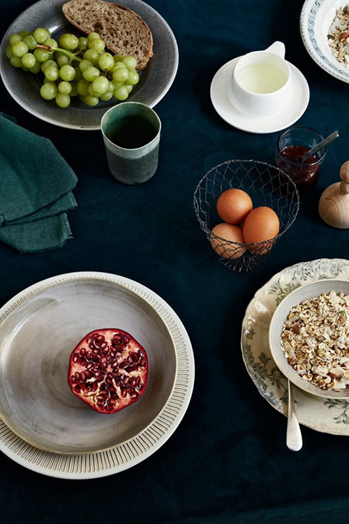 Image: Amanda Prior Styling: Claire Delmar via clairedelmarblog.com