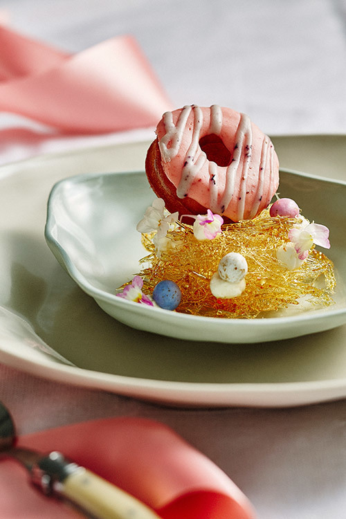 The Easter Table by @templeandwebster