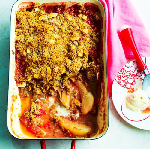 Anna Gare's Pear & Rhubarb Crumble via eatlove.com.au