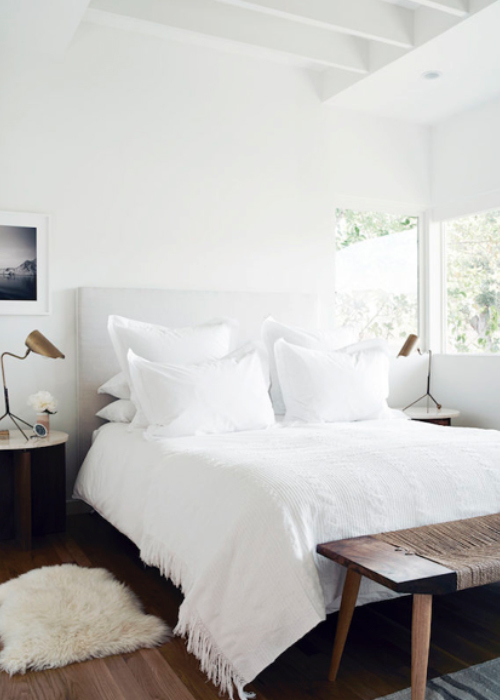 5 ways to use rugs in the bedroom Temple & ster