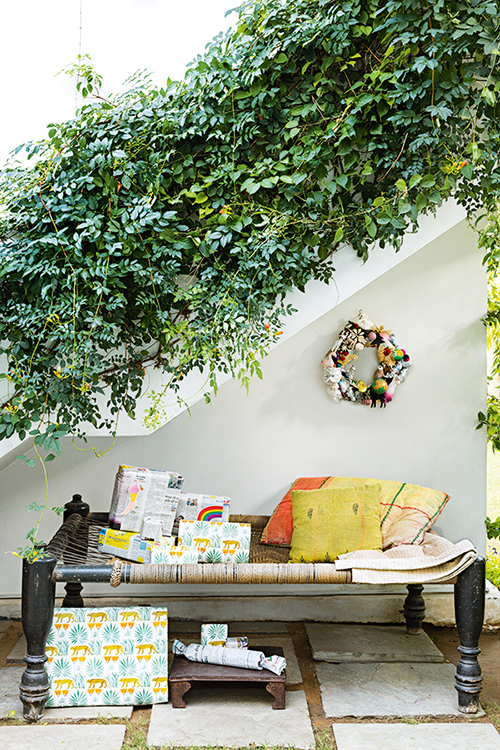 Christmas inspiration from the new December issue of Inside Out Magazine. 