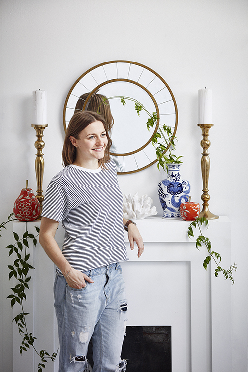 Head of Styling Jessica Bellef chose a classic look. Photography &ndash; Denise Braki.