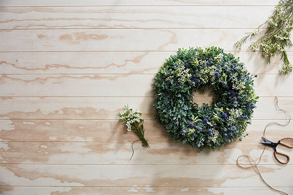PrettyWreathBlog_0002_20171120_TW_WreathHowTo_1_b